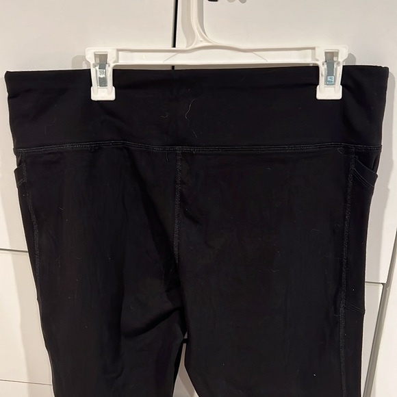 Walmart athletic works  leggings‎ . Size XXL - Picture 5 of 7
